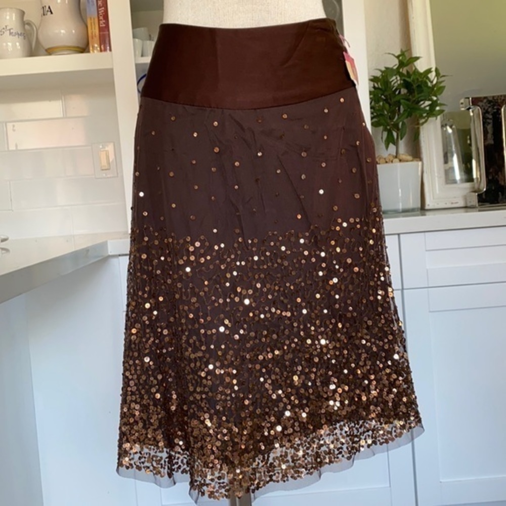 A-line‎ skirt, chocolate, sequins